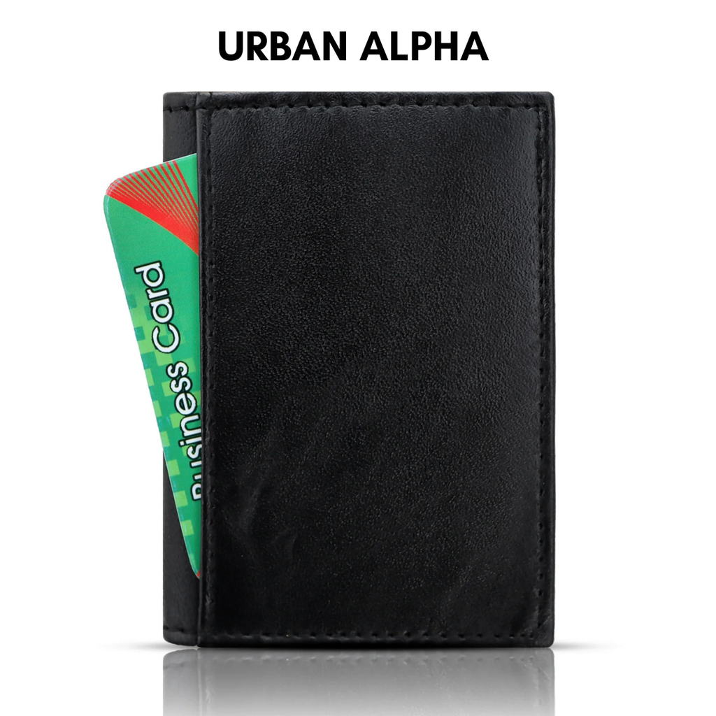 Slim Leather Wallet – Compact & Practical